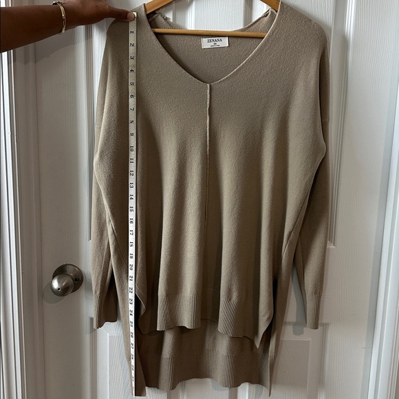 V-Neck High-Low Cashmere Feel Sweater - Cream - Picture 8 of 9
